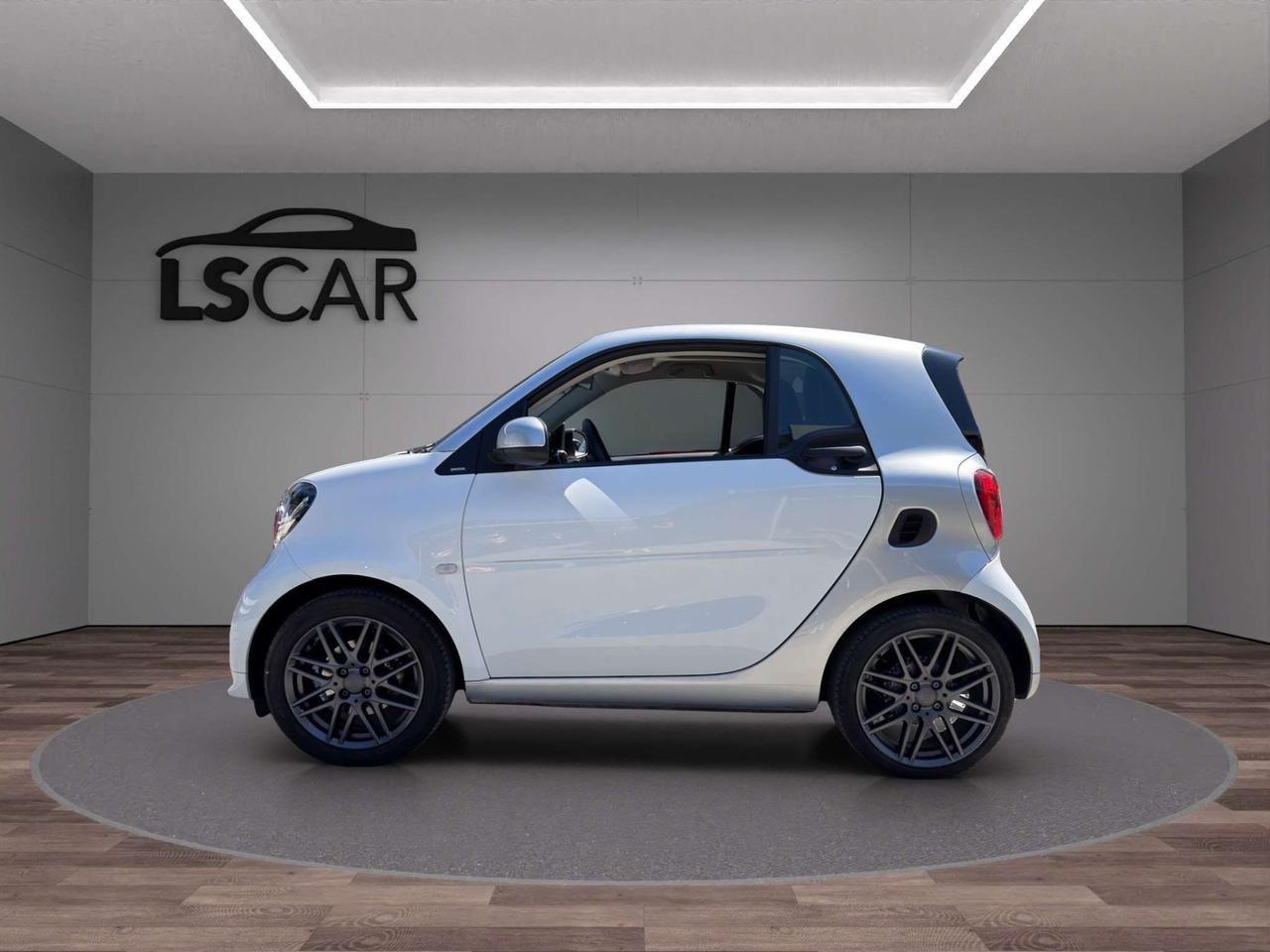 smart forTwo 90 CV ALLESTIMENTO BRABUS UNIPRO-PROMO FINANZIAMEN