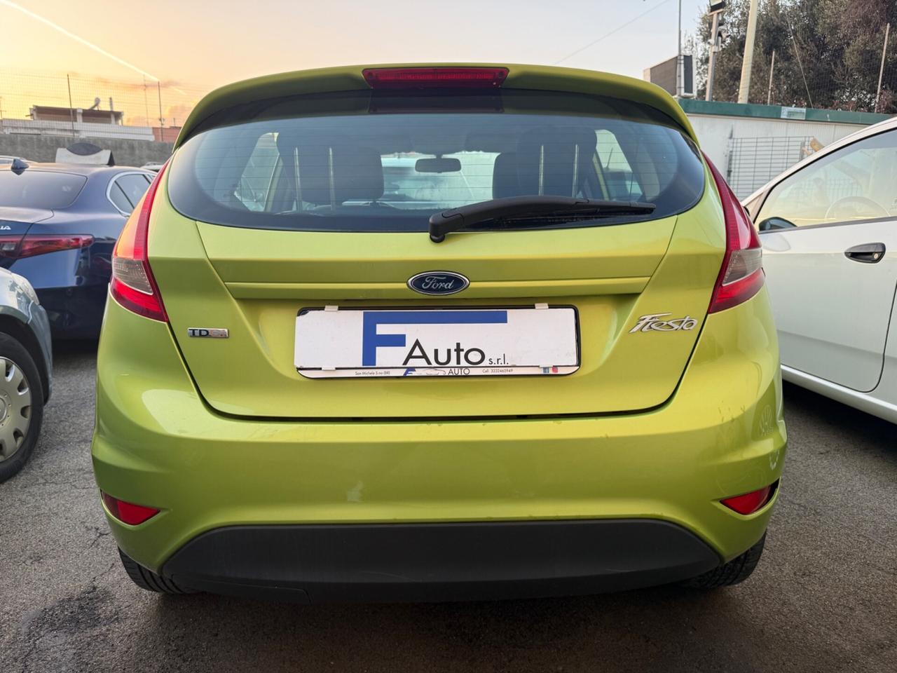 Ford Fiesta 1.4 TDCi 68CV 5 porte,radio,clima,comandi al volante