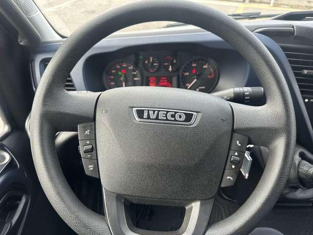 Iveco Daily 60C18 E6B Cen Reg Porte Post 6200x2300x2850kg2530