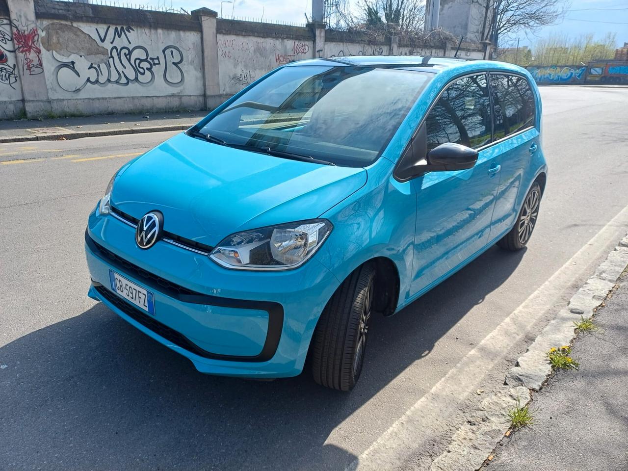 Volkswagen up! 1.0 5p. sport BlueMotion Technology