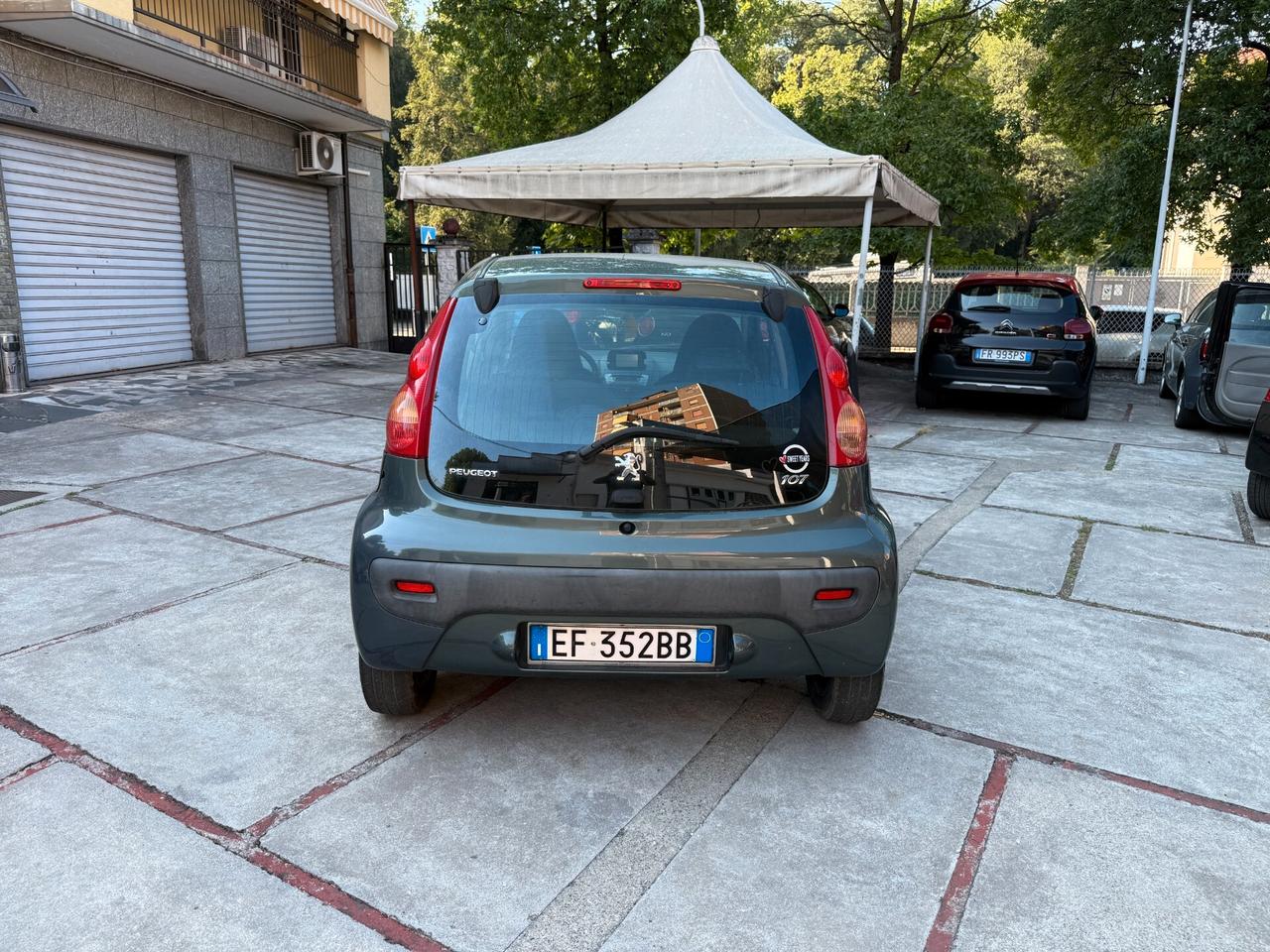 Peugeot 107 1.0 68CV 5p. Sweet Years OK PER NEOPATENTATI