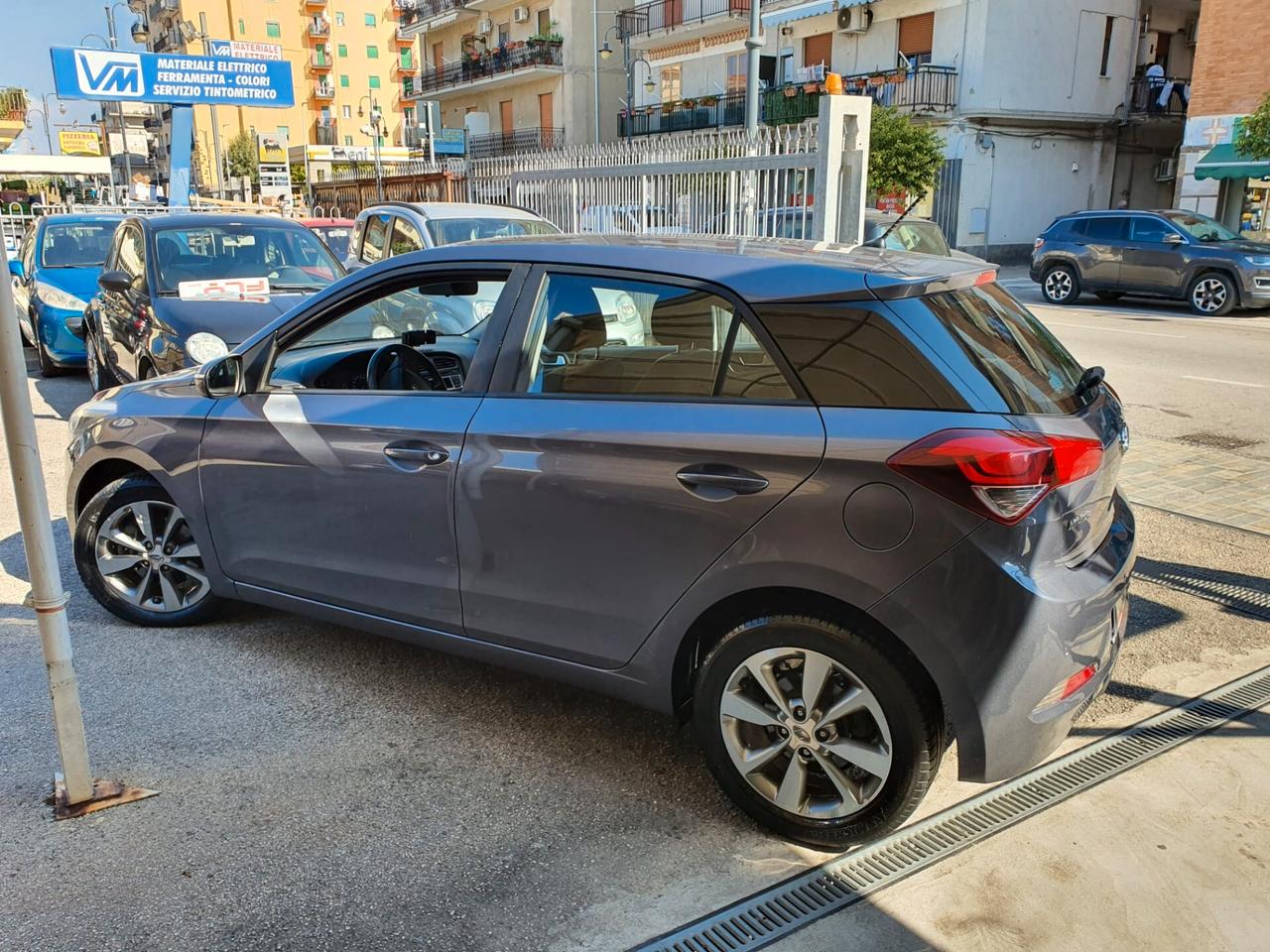 Hyundai i20 1.1 CRDi 12V /"73.000km!!!"