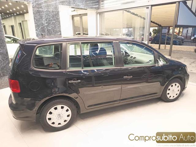 VOLKSWAGEN Touran 1.6 TDI Trendline 7 Posti