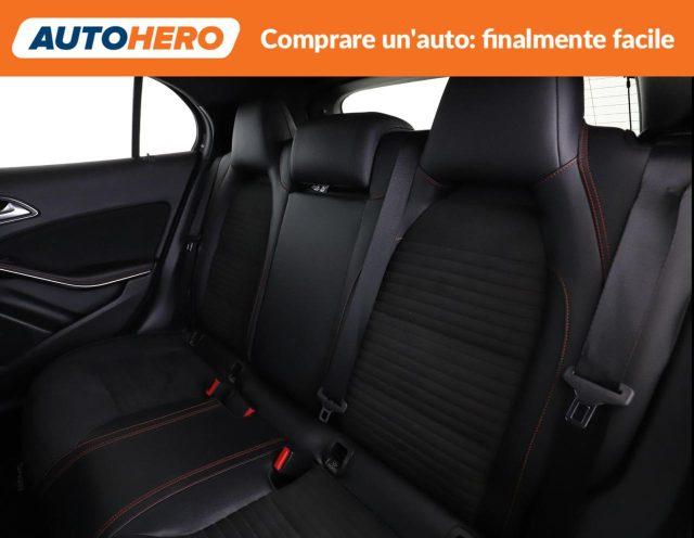 MAZDA 3 2.0L Skyactiv-G M-Hybrid Executive