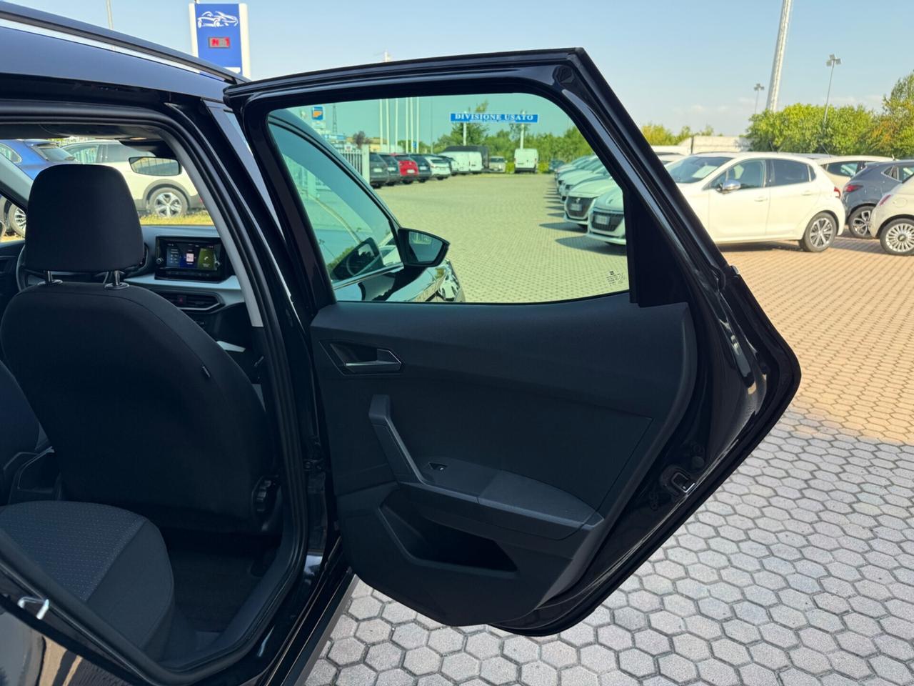Arona 1.0 EcoTSI Black Edition