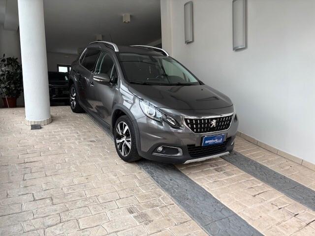 Peugeot 2008 BlueHDi 100 S&S Allure