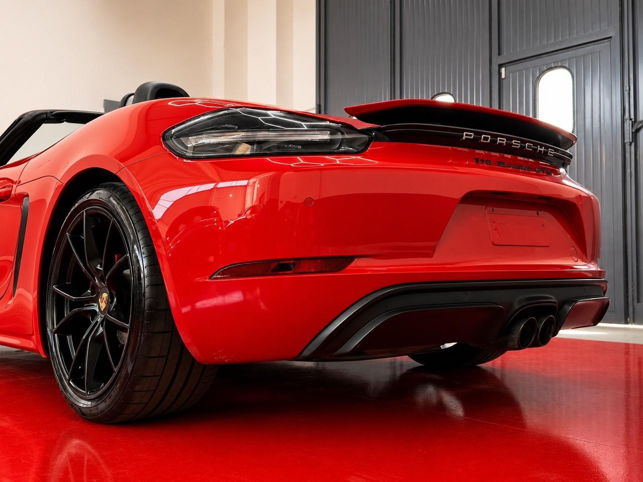 Porsche 718 Spyder Boxster 2.5 GTS