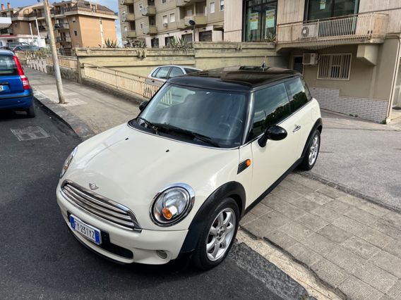 Mini Mini 1.6 16V Cooper D Pepper