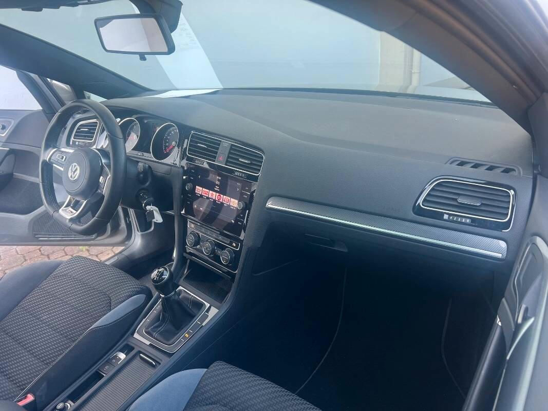 Volkswagen Golf 1.0 tsi R-LINE RLINE 115cv