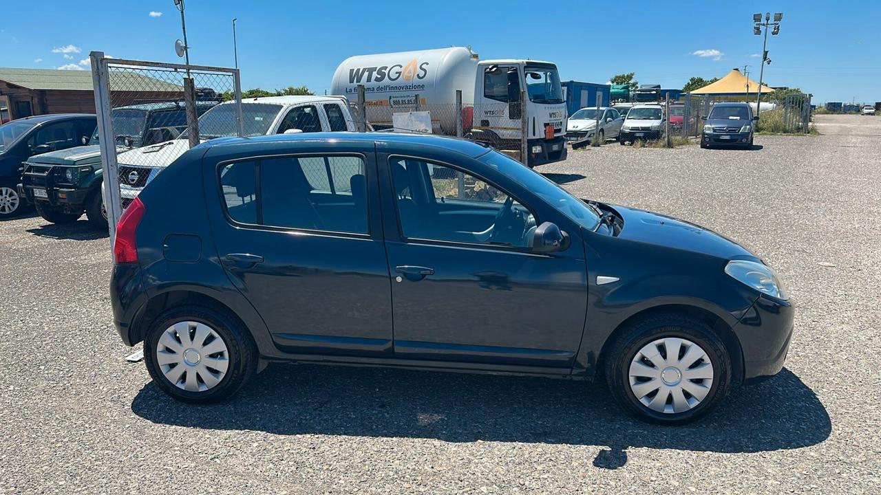 Dacia Sandero 1.4 8V GPL Lauréate