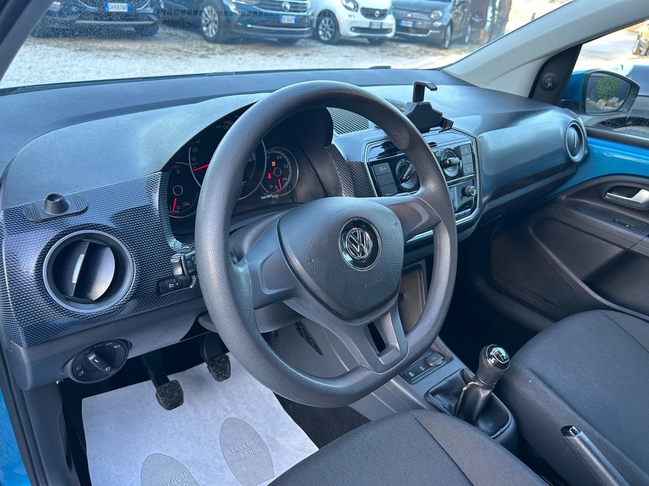 Volkswagen up! 1.0 5P FULL NEOPATENTATI