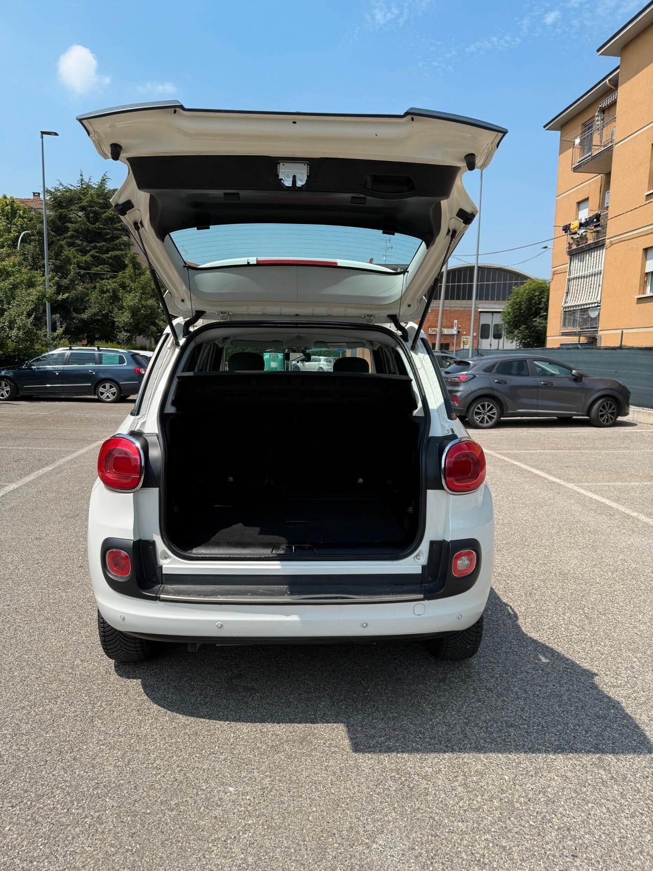 Fiat 500L 0.9 METANO - NEOPATENTATI - 12 MESI DI GARANZIA -