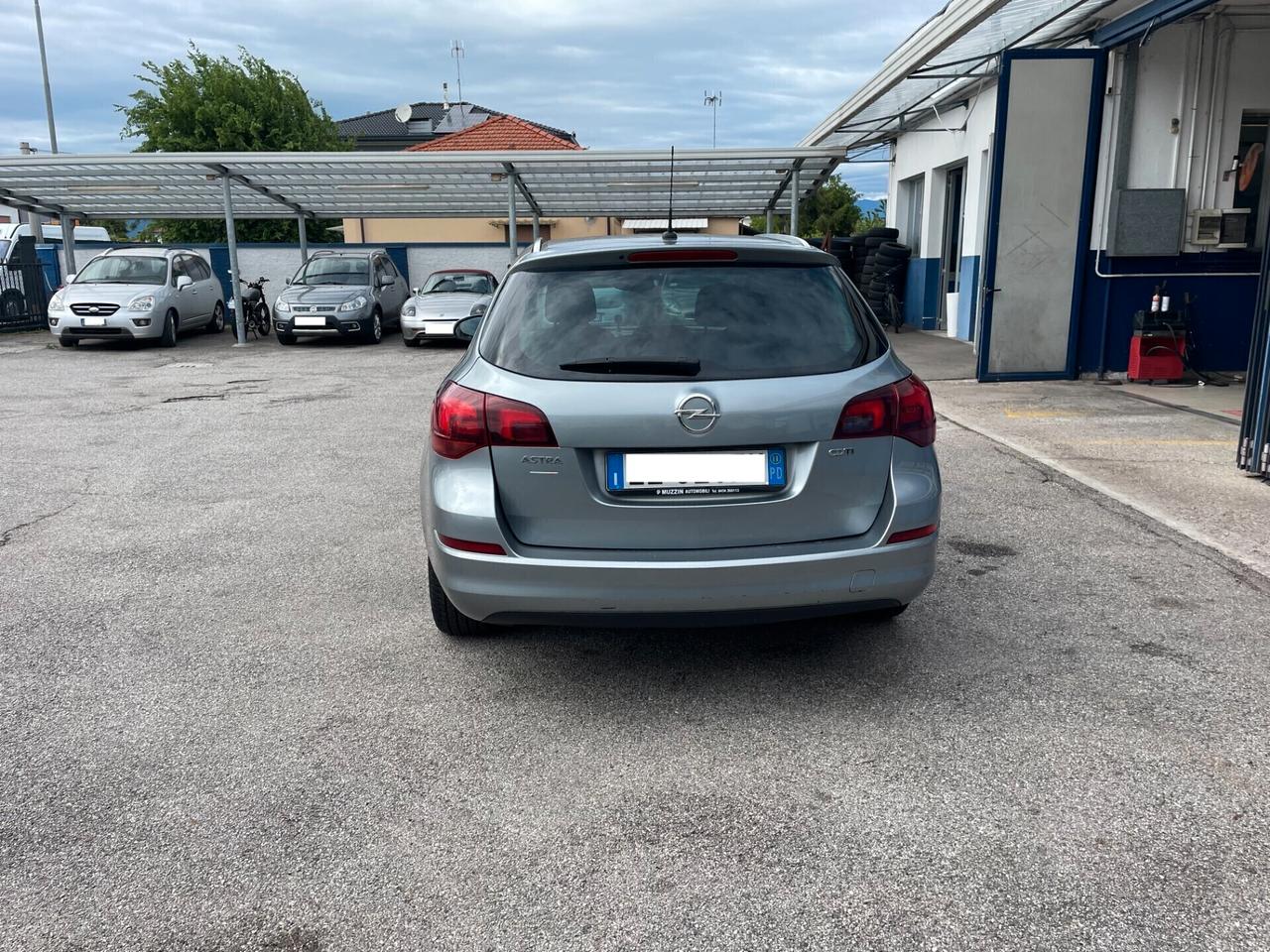 Opel Astra 1.7 DIESEL 125CV TETTUCCIO PANORAMICO