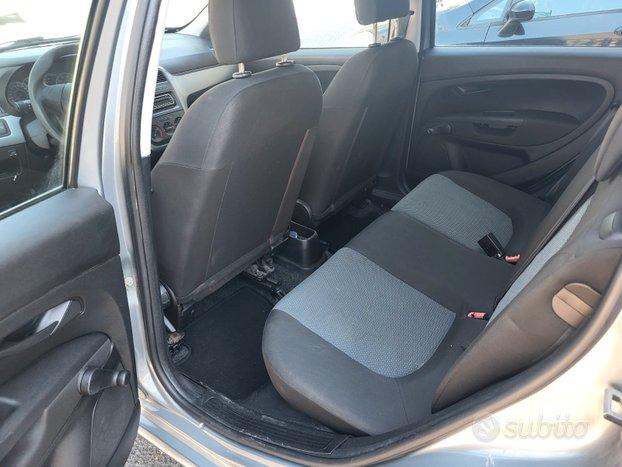 FIAT Grande Punto - 2010 automatica/gpl