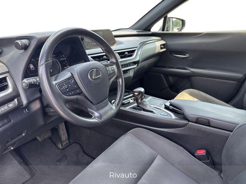 Lexus UX 250h Executive 2wd cvt