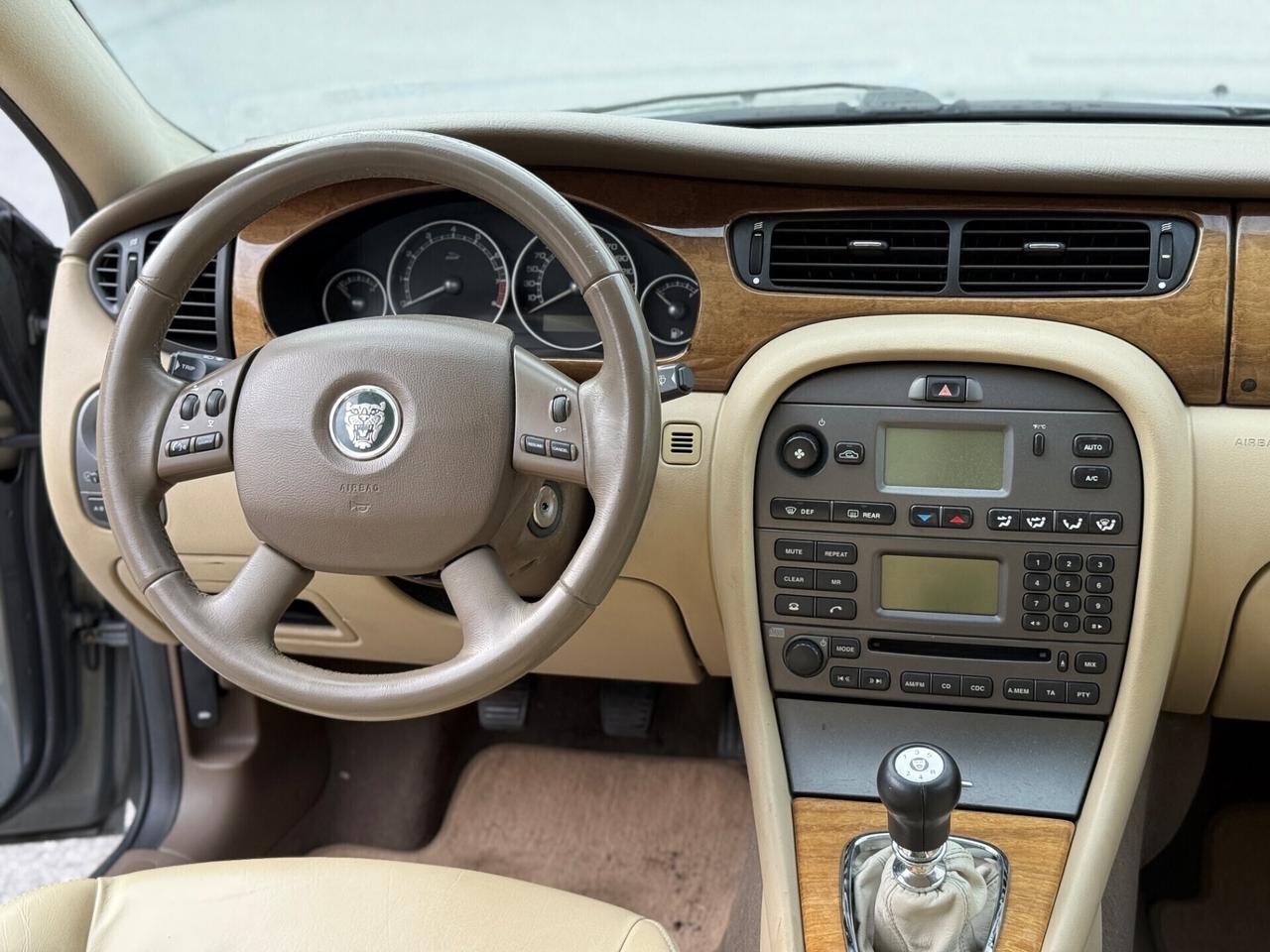 Jaguar X-Type 2 litri V6 24V BENZINA Executive