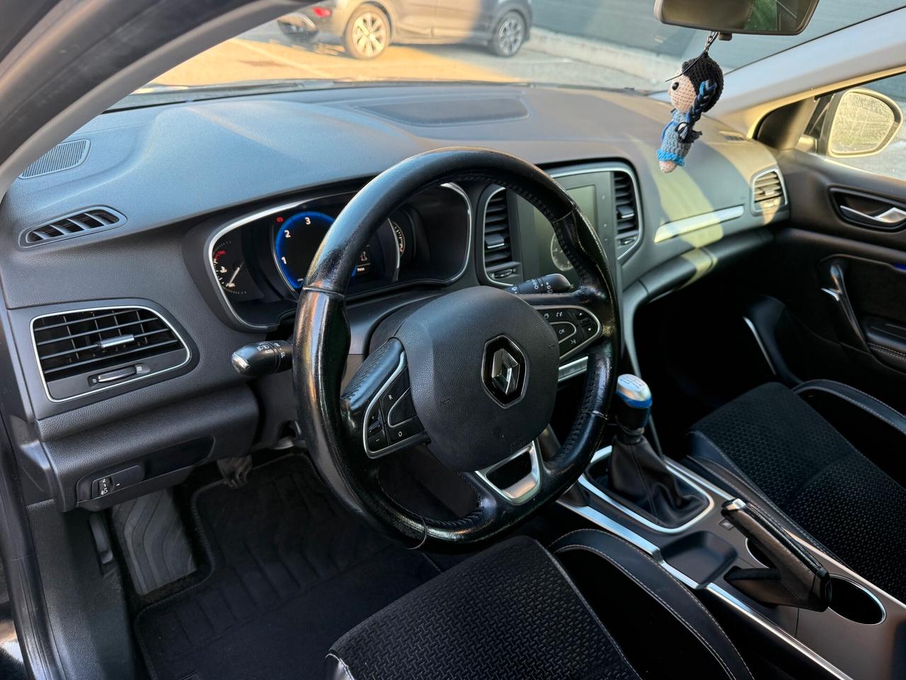 Renault Megane Sporter 1.5 dci - NAV. - 12 MESI DI GARANZIA -