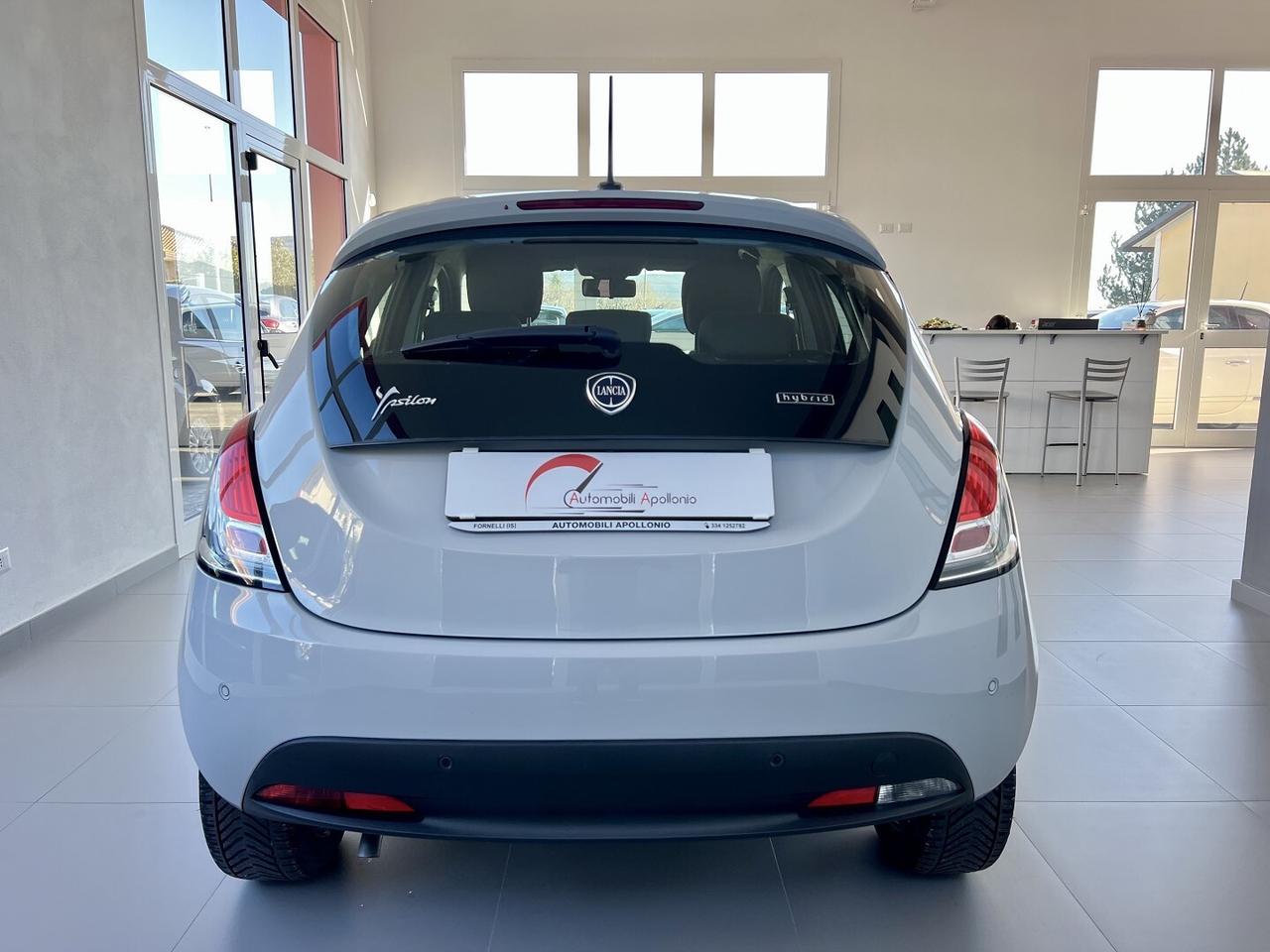 LANCIA YPSILON 1.0 FIREFLY HYBRID SILVER - 2021