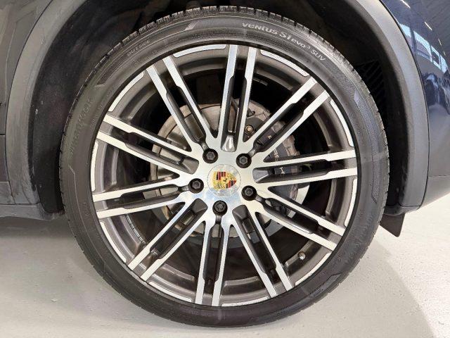 PORSCHE Cayenne 3.0 Diesel