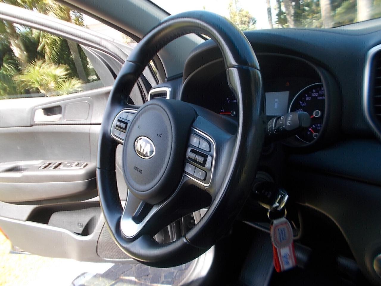 Kia Sportage 1.7 CRDi 115cv *FULL OPT.* come NUOVA