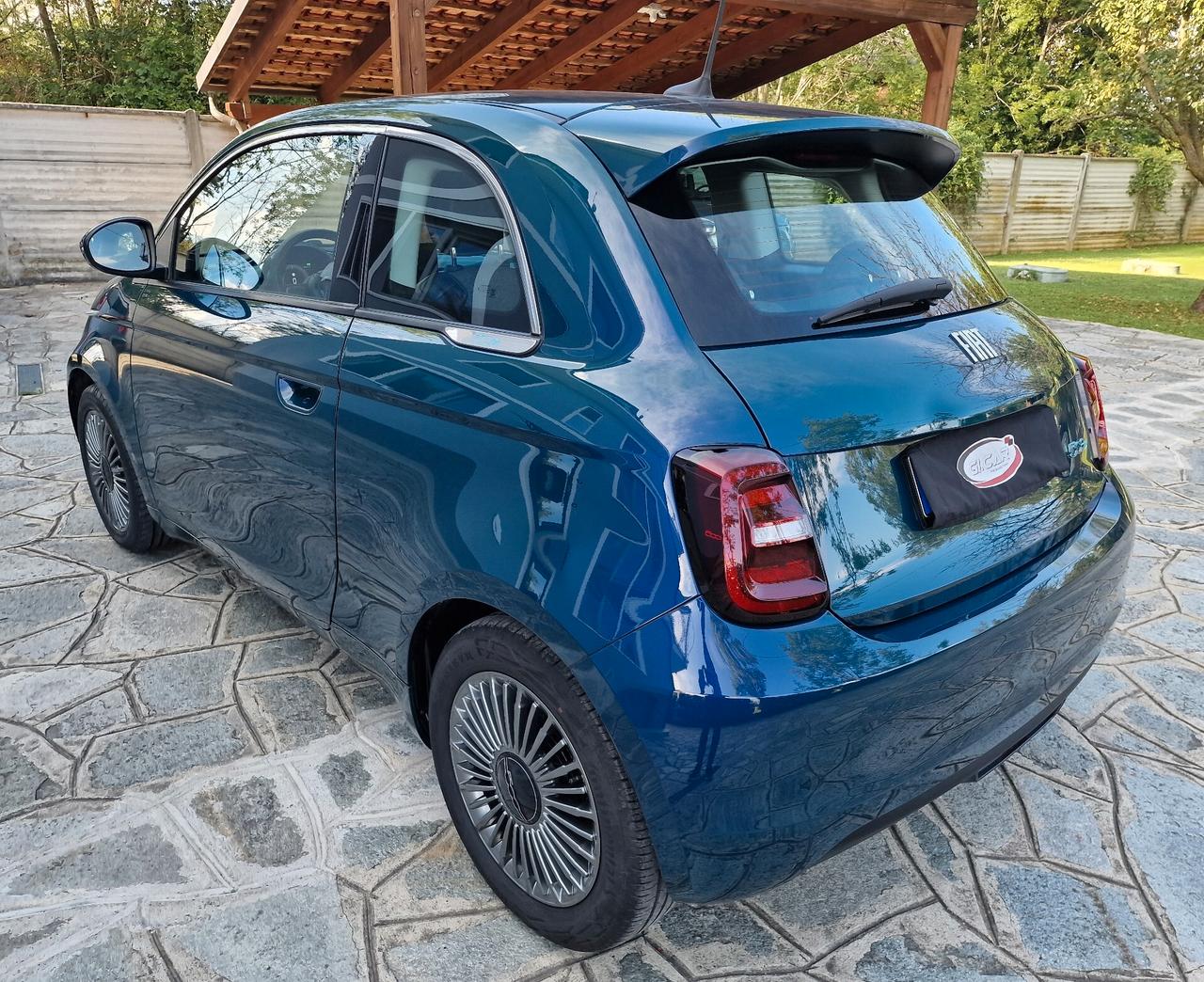 Fiat 500 Passion Berlina 42 kWh