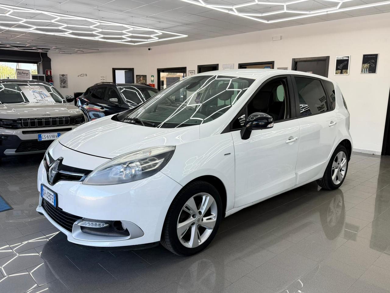 Renault Scenic Scénic XMod dCi 110 CV Start&Stop Energy Limited