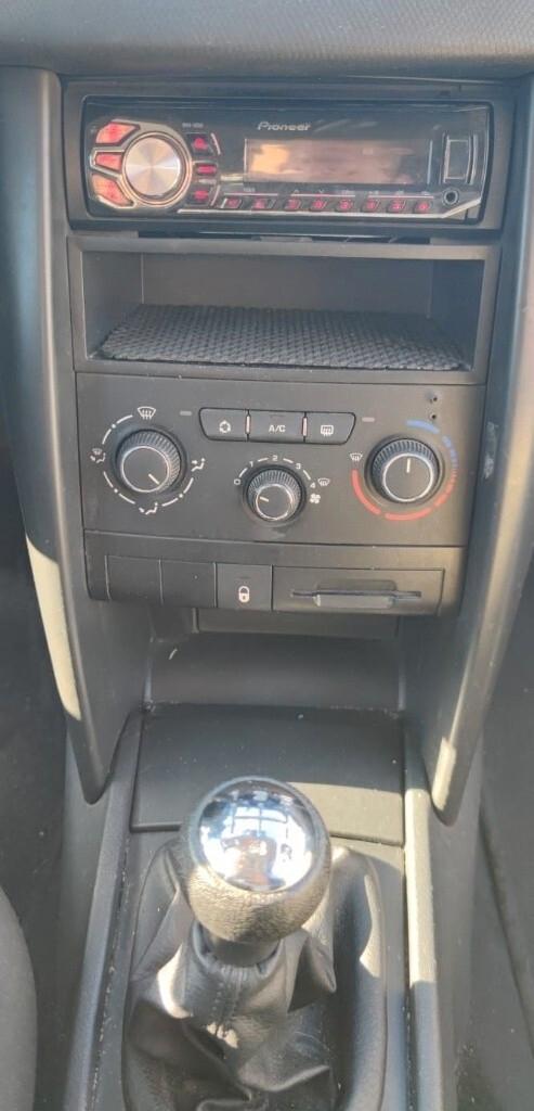 Peugeot 207 1.4 HDi 70CV Van 2018