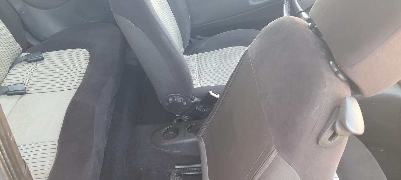 Lancia Ypsilon 1.3 MJT 90 CV