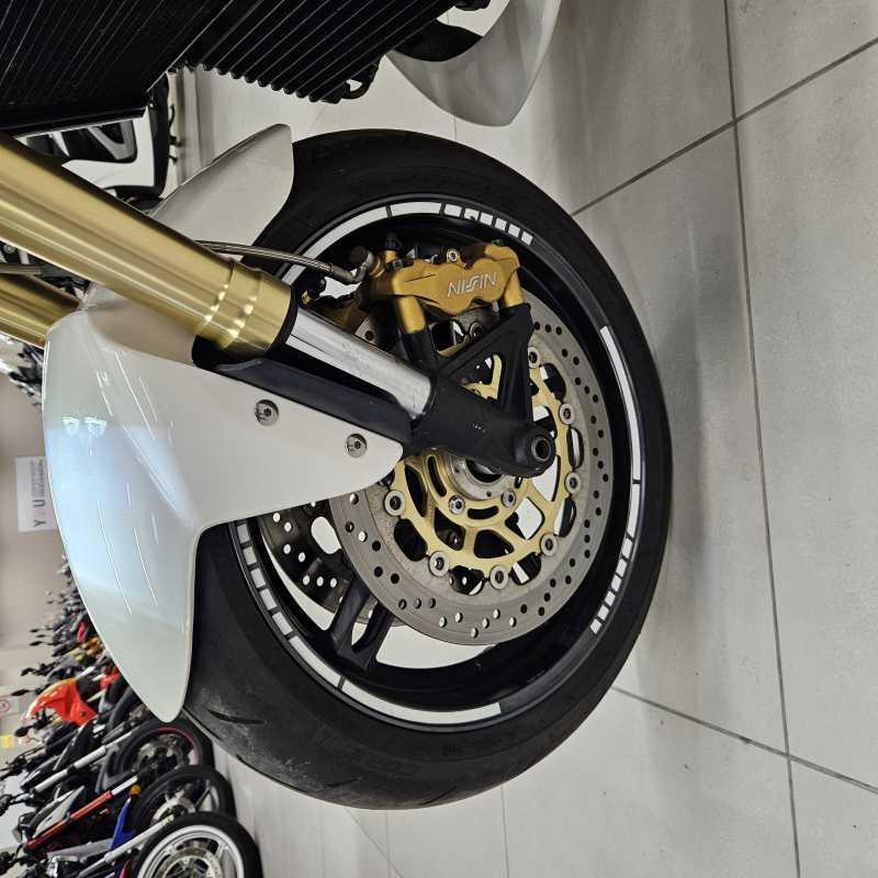 Triumph Speed Triple 1050 - 2005