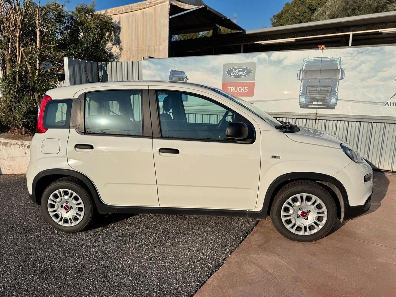 Fiat Panda 1.0 FireFly hybrid 1.0 S&S - 4000 KM