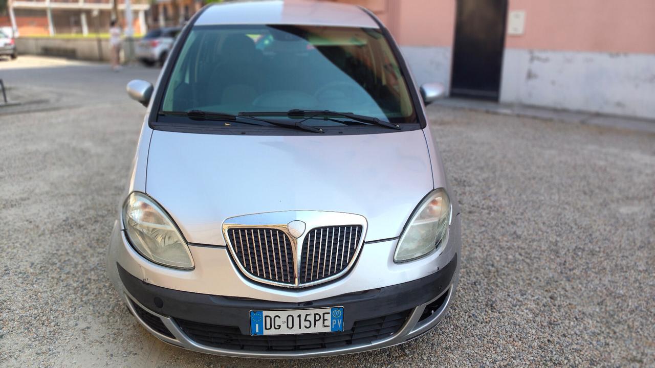 Lancia MUSA 1.3 Multijet 16V 90 CV Platino Plus