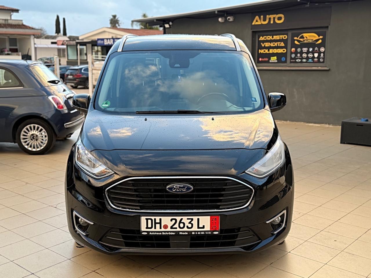 Ford Tourneo Connect 1.5 TDCi 120 CV Powershift Titanium