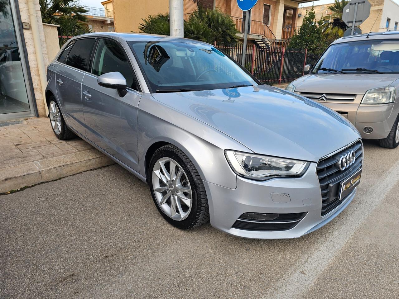 AUDI A3 SPB 1.6 TDI 110CV AMBITION FULL