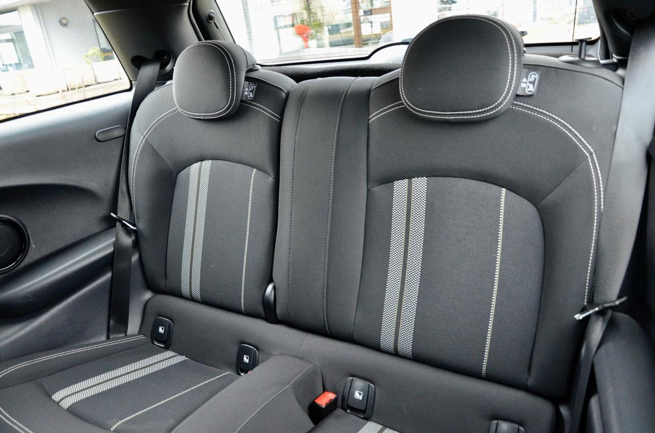 MINI COOPER SE 102cv AUTO 3p, UFF ITALIANA, FULL LED, NAVI, RETROCAMERA, APPLE, PERMUTE