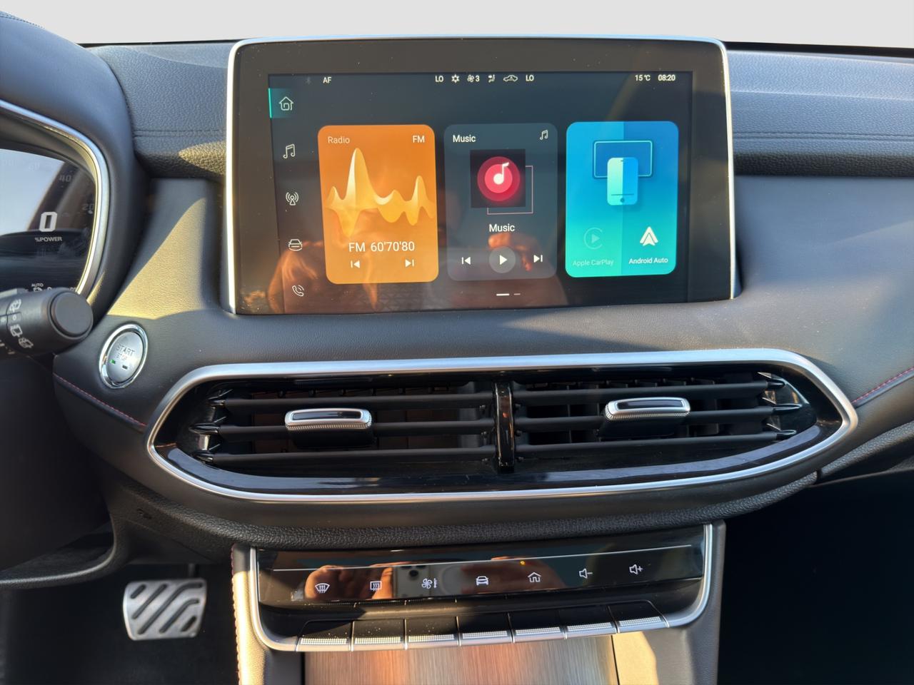 MG EHS Plug-in Hybrid Luxury