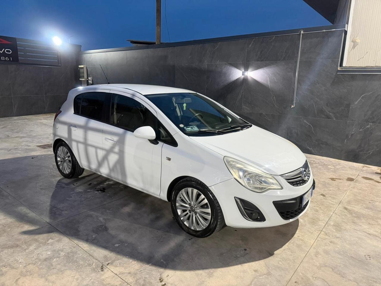 Opel Corsa 1.2 5 porte Start&Stop Cosmo