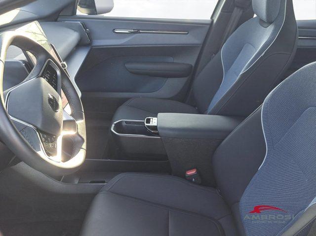 VOLVO EX30 Single Motor Extended Range RWD Plus