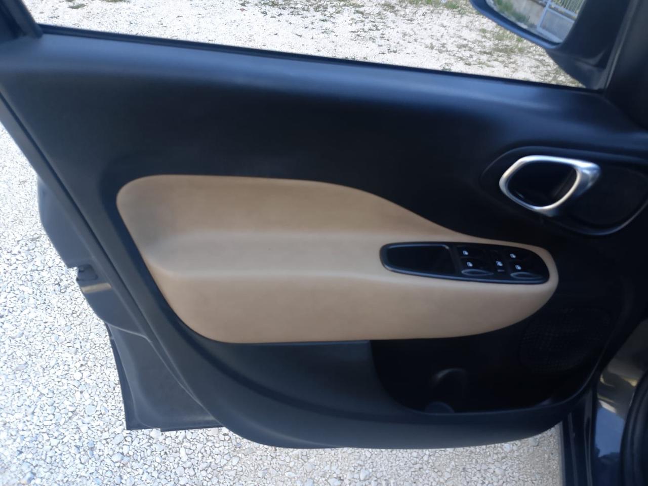 Fiat 500L Living 0.9 TwinAir Turbo Natural Power Lounge