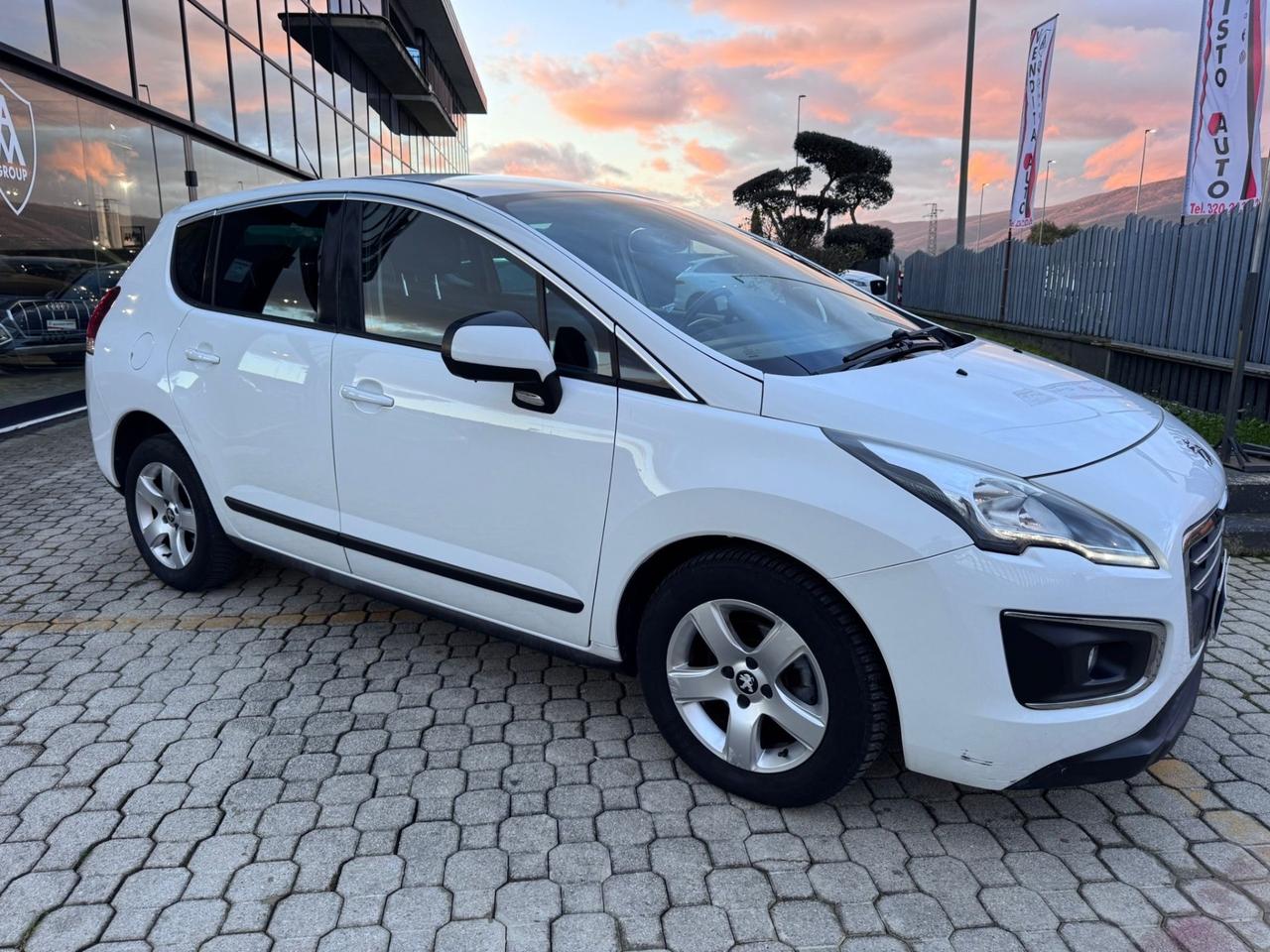 Peugeot 3008 1.6 HDi 115CV Business