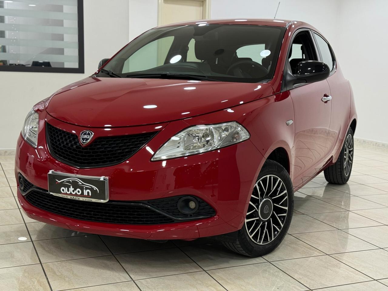 Lancia Ypsilon 1.2 69 CV 5 porte GPL Ecochic Gold