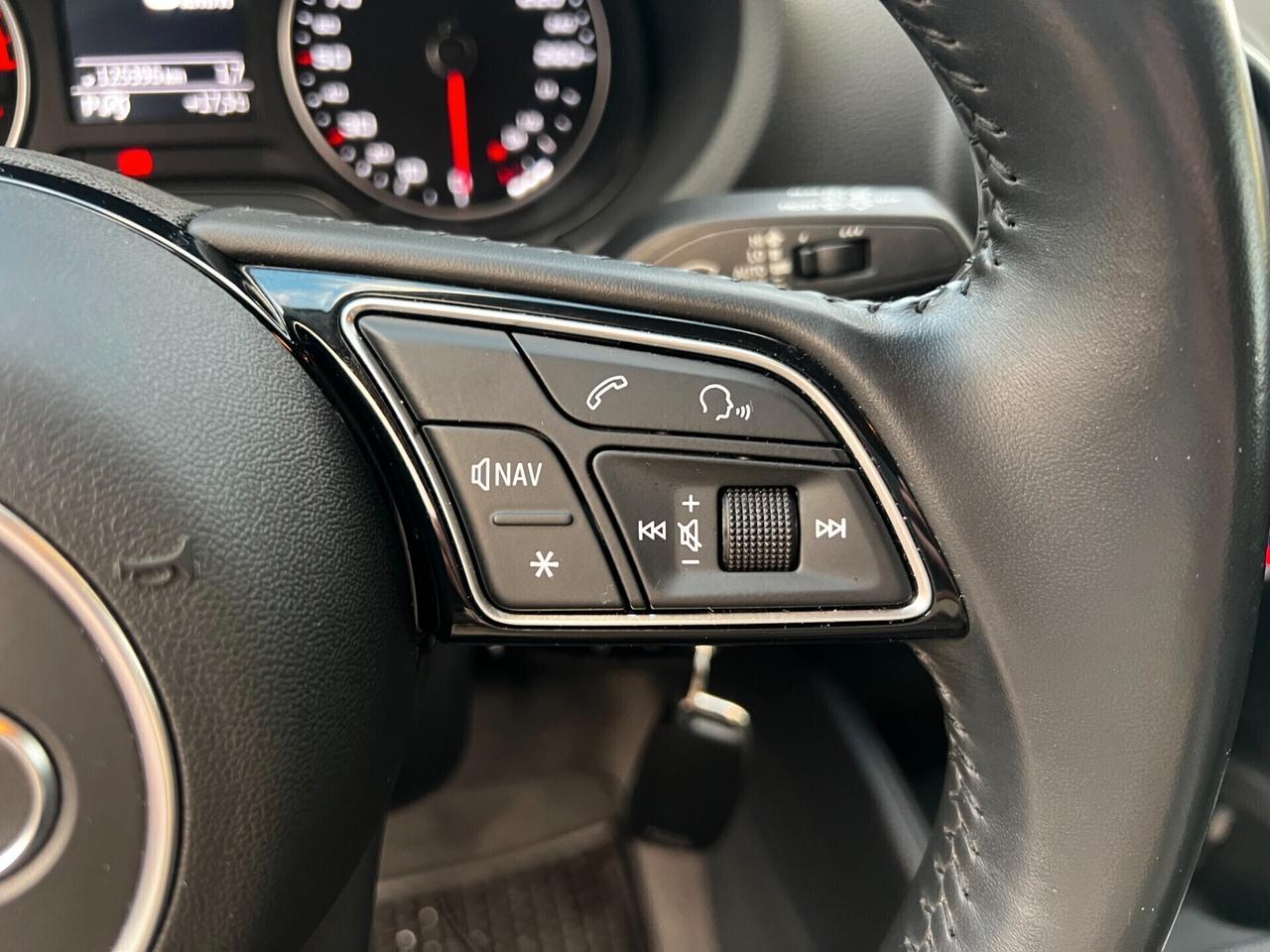 Audi A3 SPB 30 TDI S Tronic- 2019-NAVI