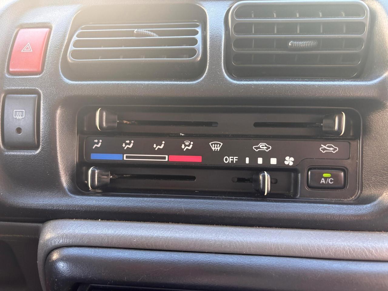 Suzuki Jimny 1.3i 16V cat 4WD JLX GPL