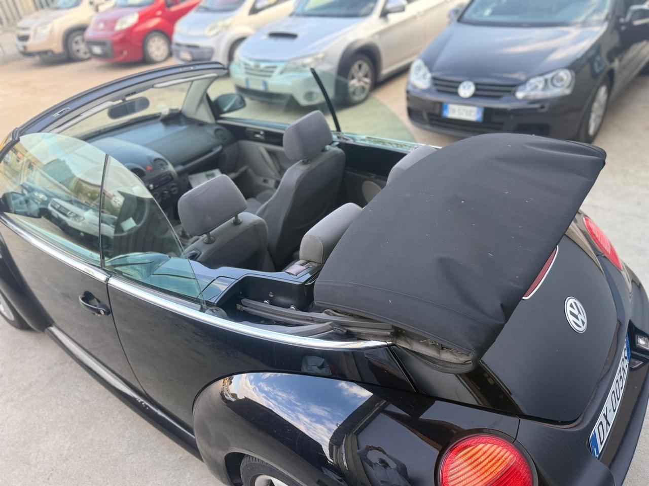 Volkswagen New Beetle 1.6 Cabrio