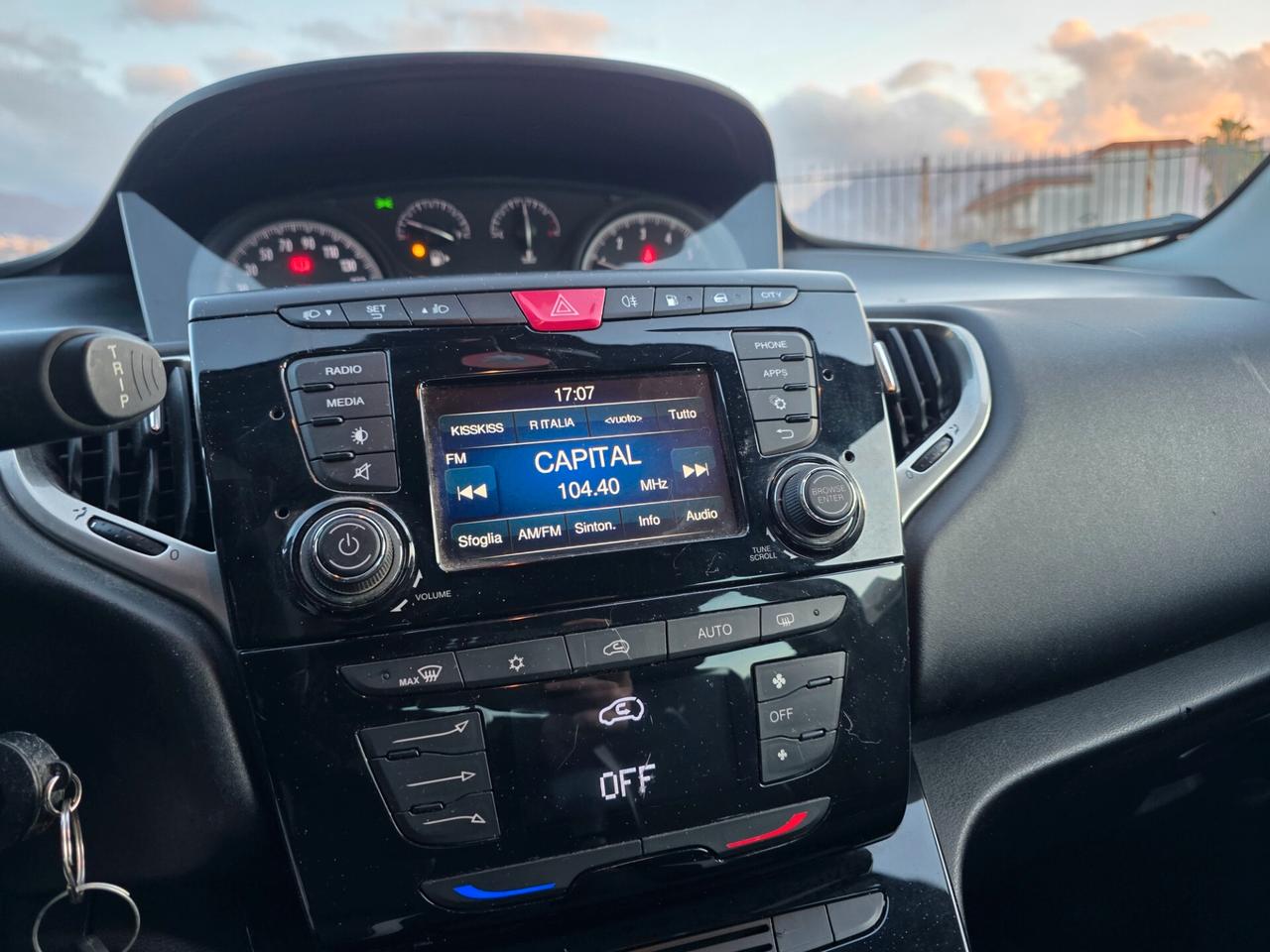 Lancia Ypsilon 1.2 69 CV 5 porte GPL Ecochic Gold