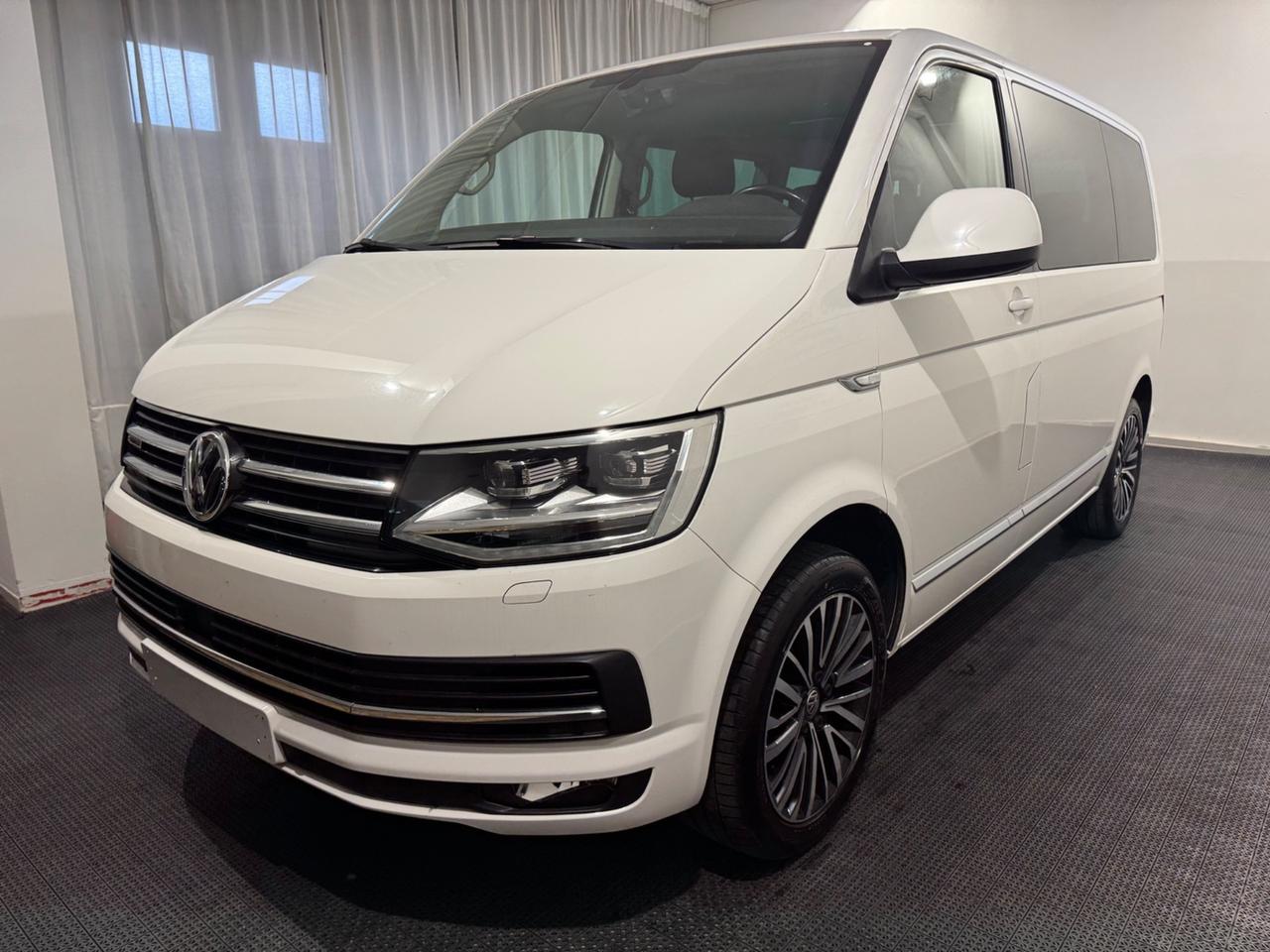 Volkswagen Multivan 2.0 TDI 199CV DSG 4Motion Highline Generation Six