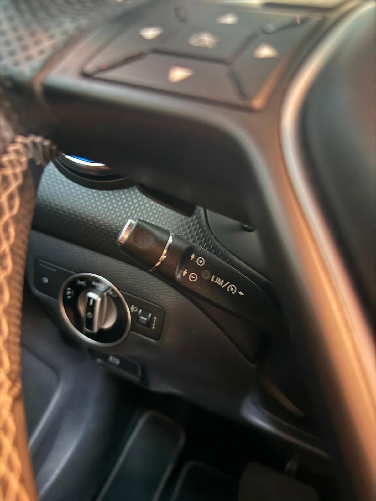 A180 1.8CC 109CV PELLE E NAVI