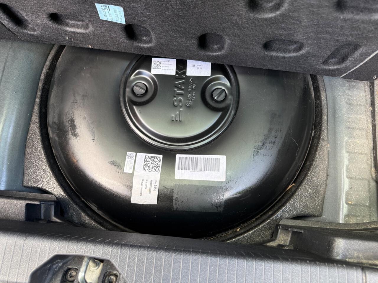 Opel Corsa 1.4 benzina GPL Euro6B NEOPATENTATI
