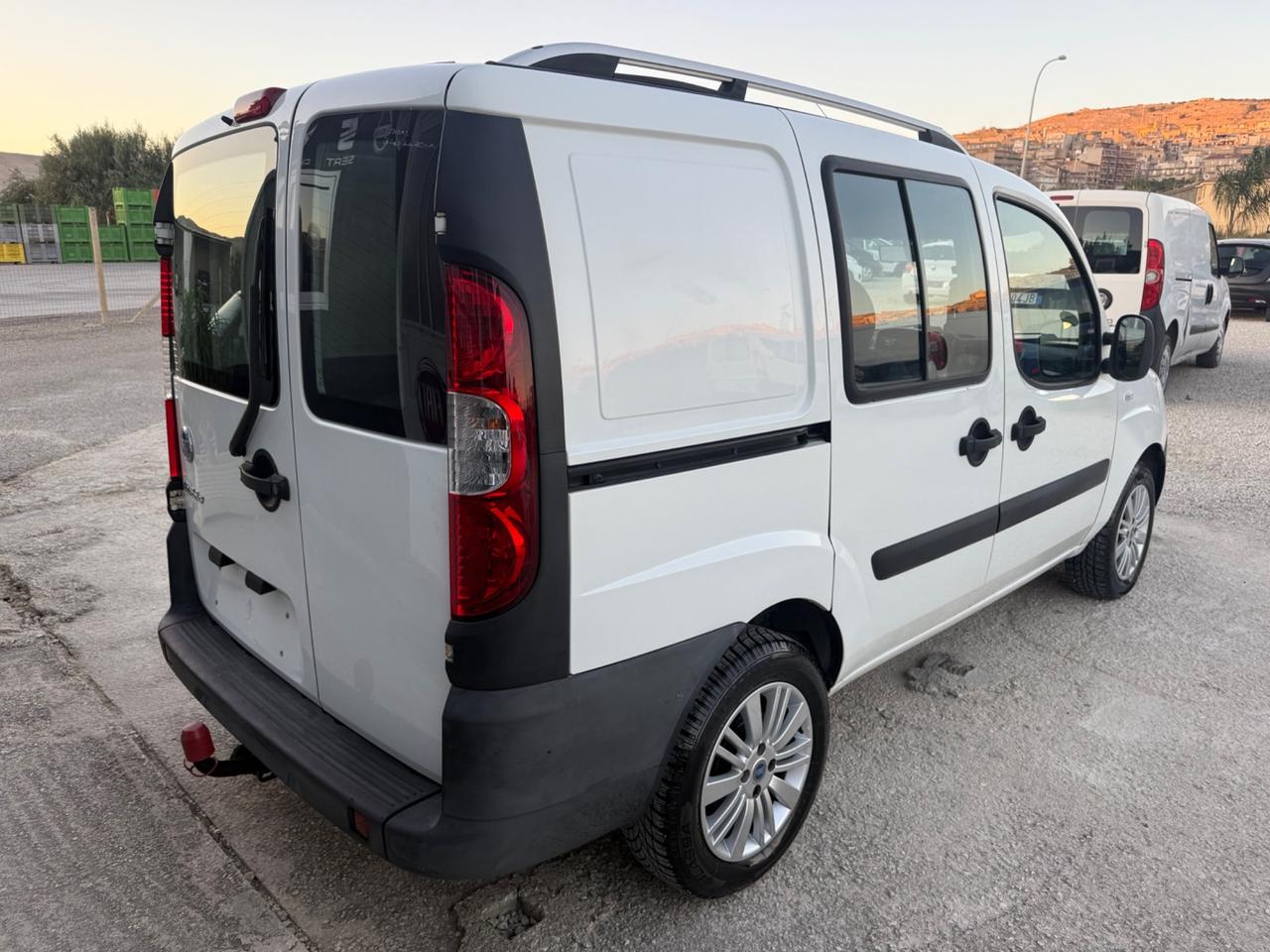 Fiat Doblo Doblò 1.3 MJ 16V Combi 5 p.ti N1