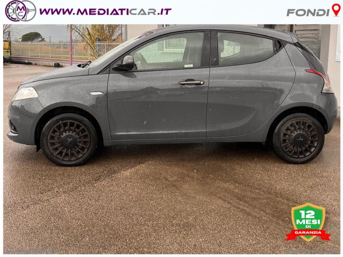 LANCIA Ypsilon 1.2 69 CV 5p. Gold