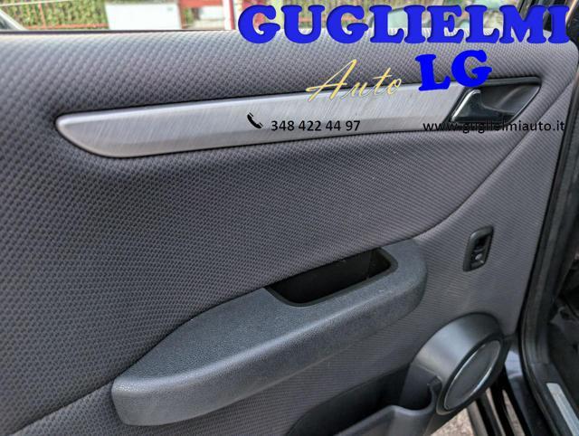 MERCEDES-BENZ A 160 BlueEFFICIENCY Avantgarde